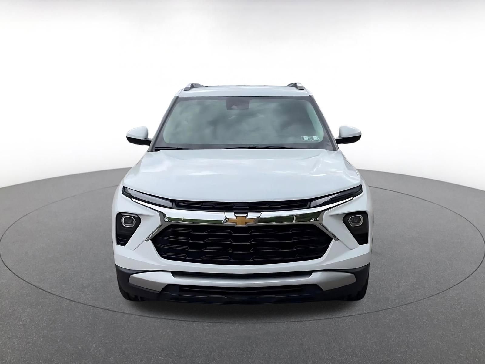 Used 2025 Chevrolet TrailBlazer LT FWD image 4