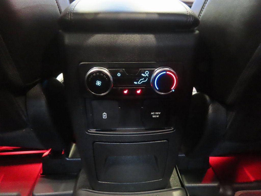 Used 2022 Ford Explorer Platinum w/ Premium Technology Package image 13