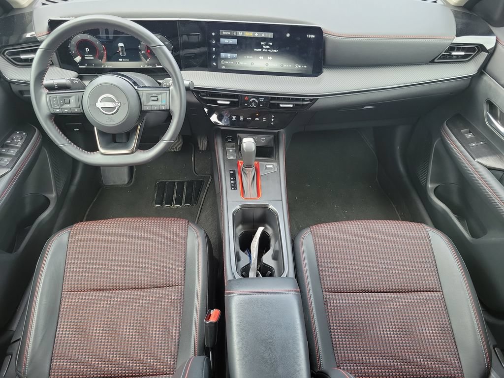 Used 2025 Nissan Kicks SR AWD/4WD image 24
