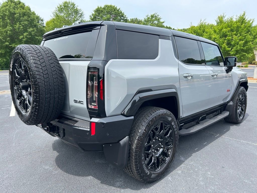 Used 2025 GMC Hummer EV 2X w/ LPO, Sport Package image 7