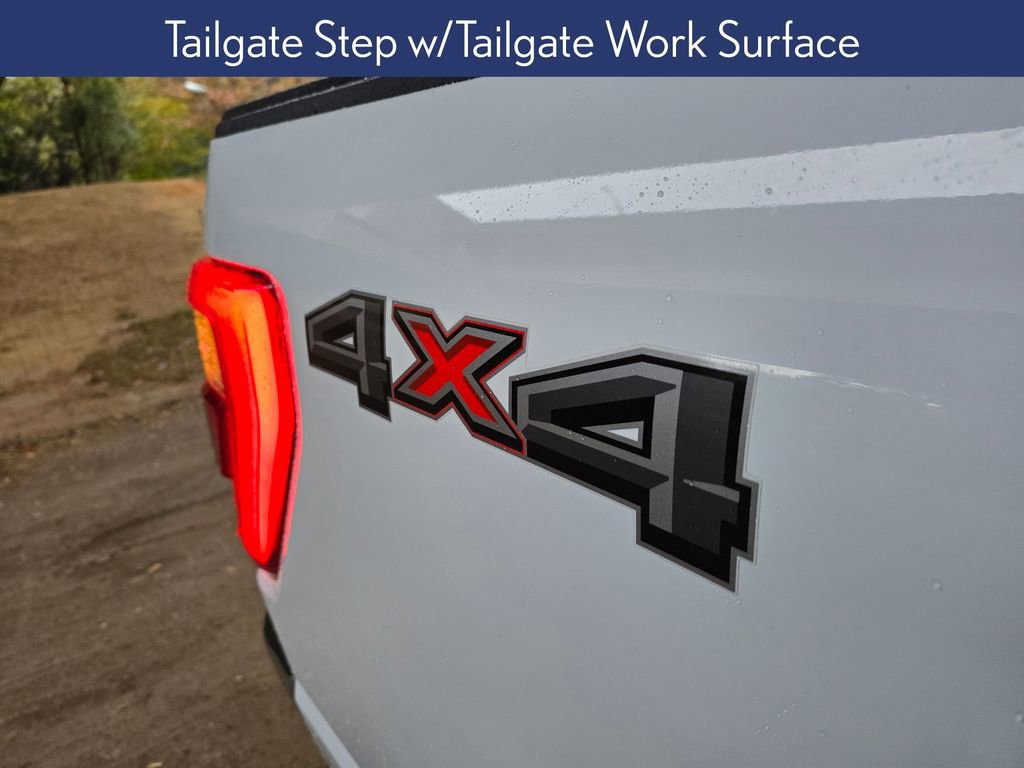 Used 2023 Ford F150 Lariat w/ Trailer Tow Package image 17