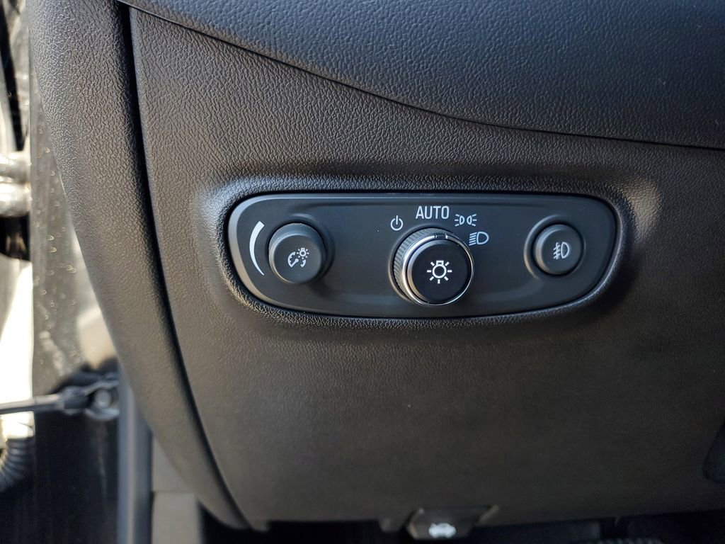 Used 2021 Chevrolet Equinox Premier image 16