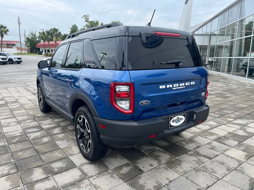 Used 2024 Ford Bronco Sport Outer Banks AWD/4WD image 4