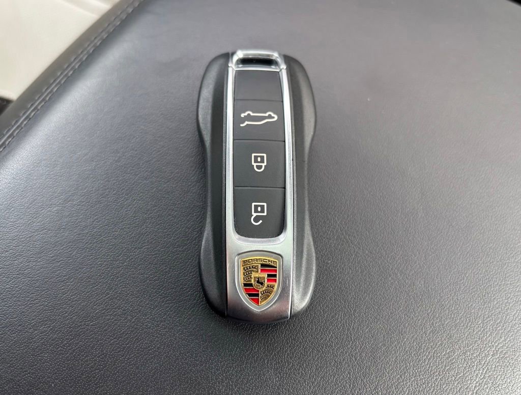 Certified 2024 Porsche Cayenne S AWD/4WD image 35