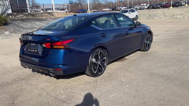 Used 2024 Nissan Altima 2.5 SR image 8