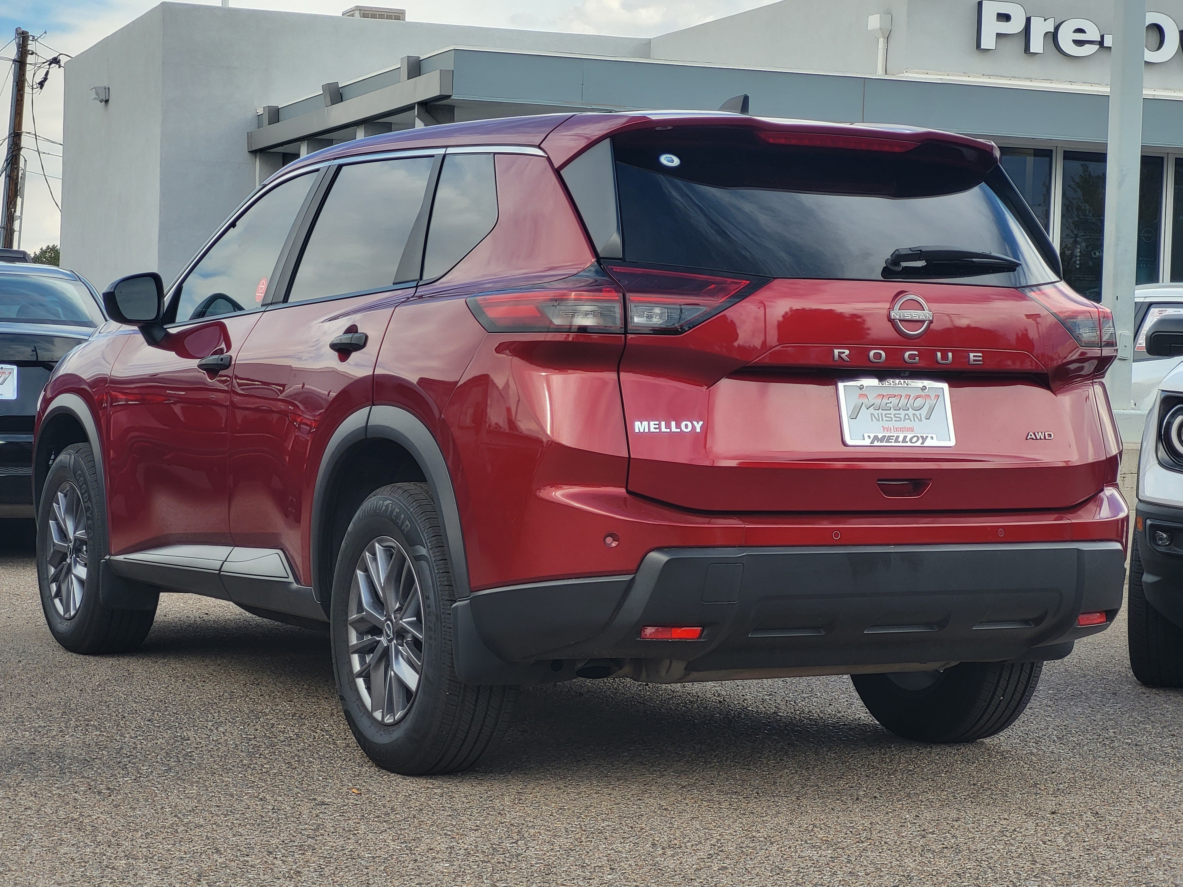 Certified 2024 Nissan Rogue S AWD/4WD image 6