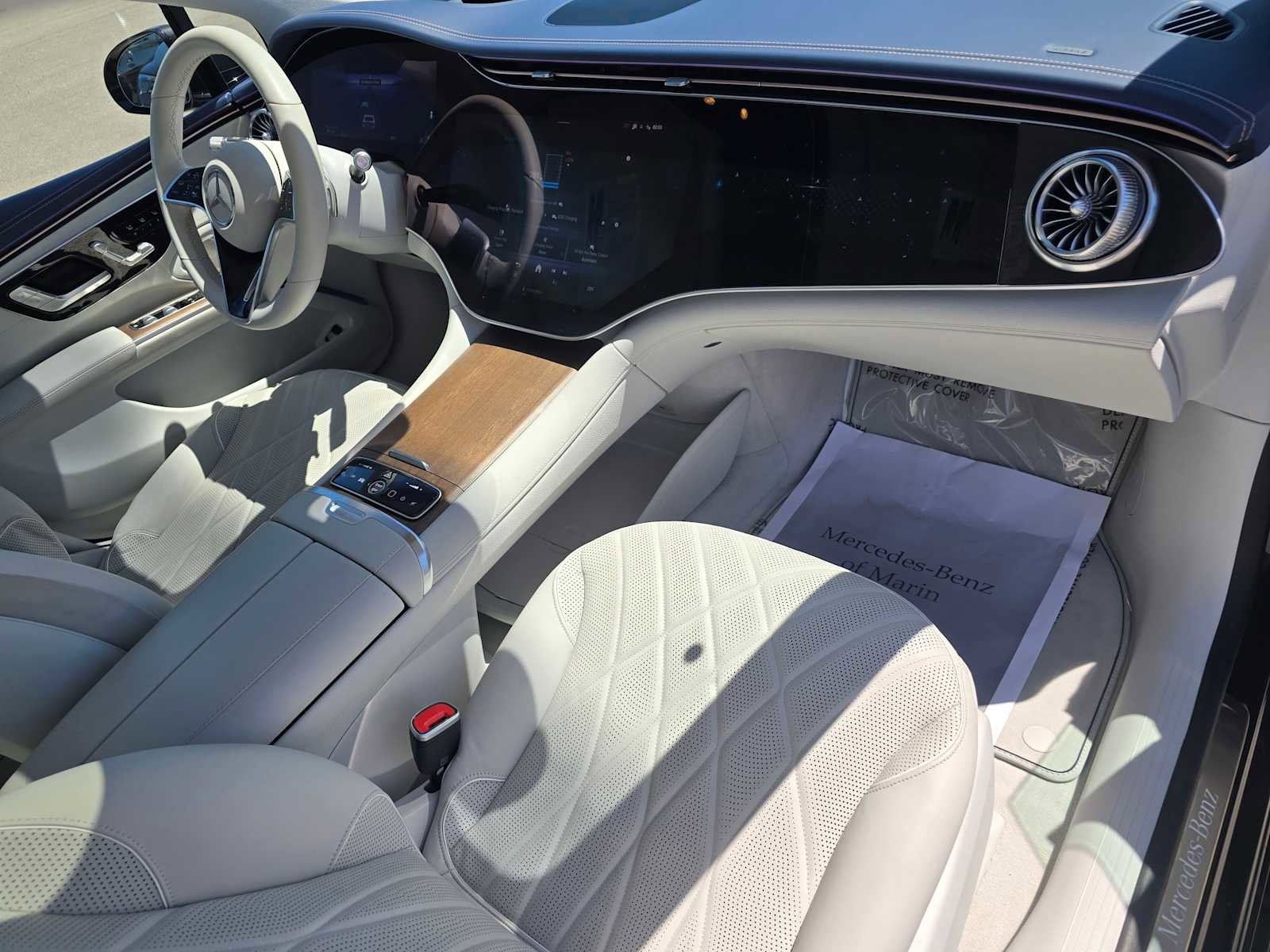 Used 2022 Mercedes-Benz EQS 580 4MATIC Sedan image 10