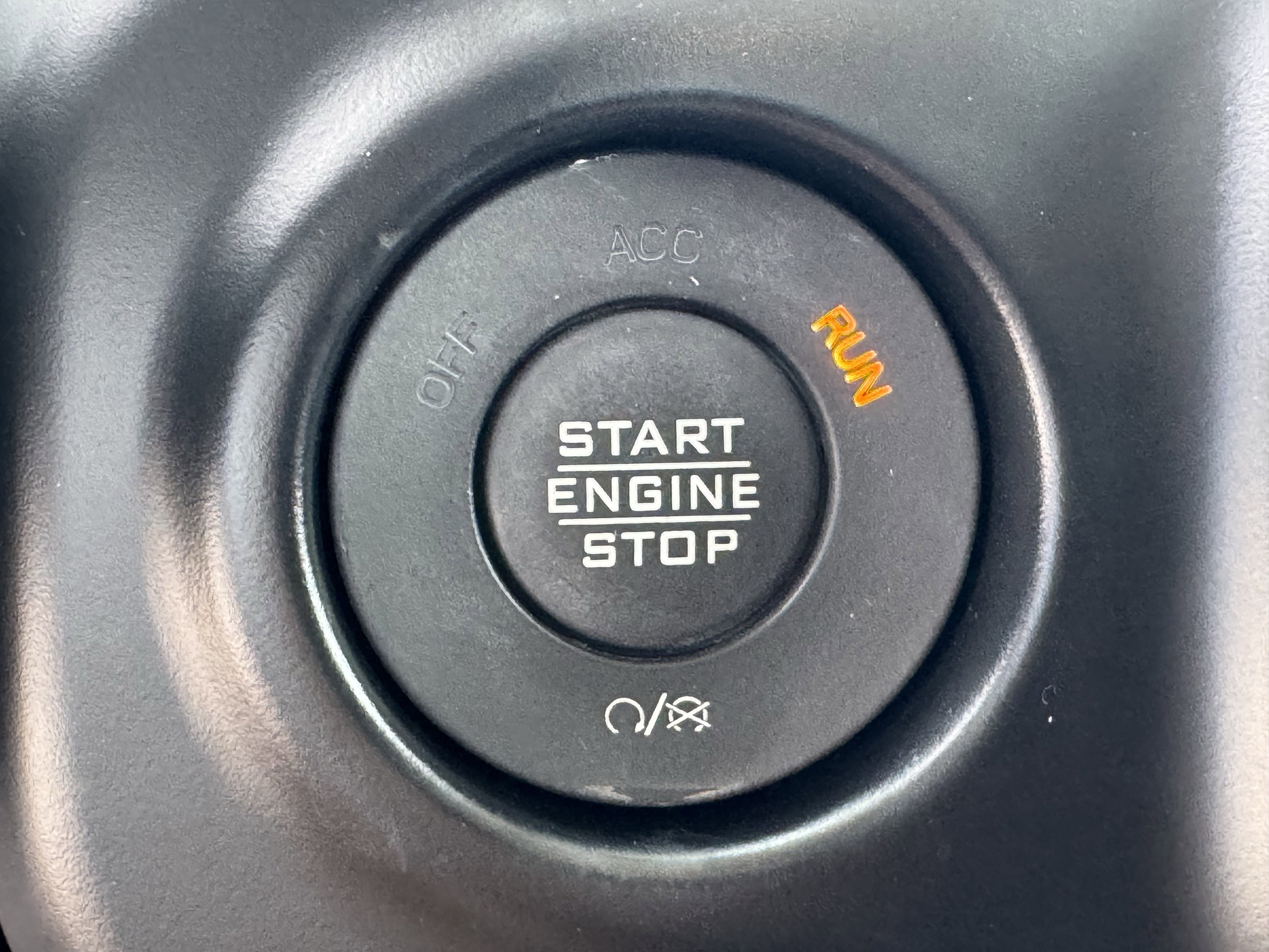 Used 2023 Jeep Wrangler Unlimited w/ Convenience Group AWD/4WD image 23