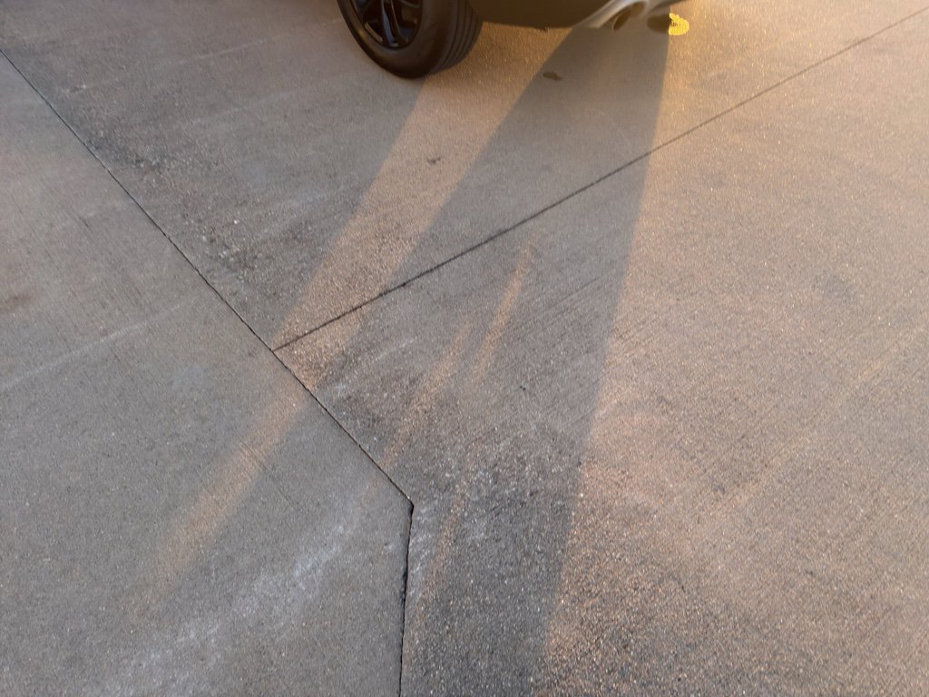 Used 2022 Ford Escape SE w/ Cold Weather Package image 7