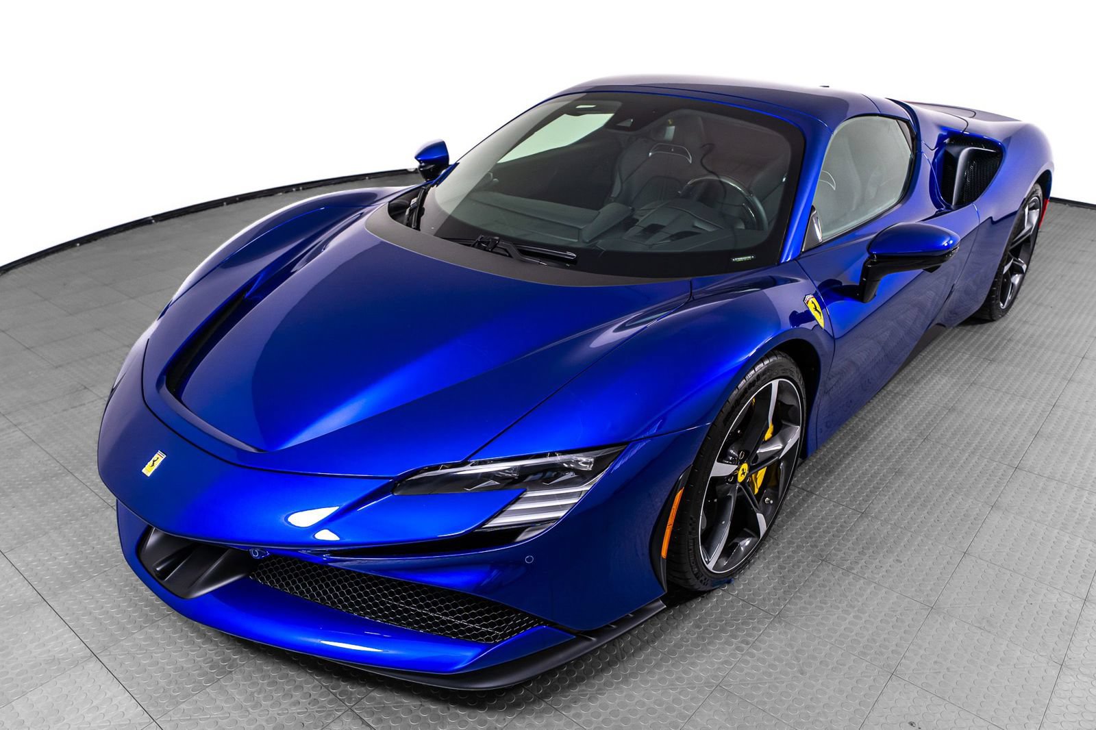 Certified 2025 Ferrari SF90 Spider AWD/4WD image 62