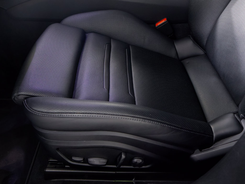 Certified 2023 Porsche Panamera 4S AWD/4WD image 13