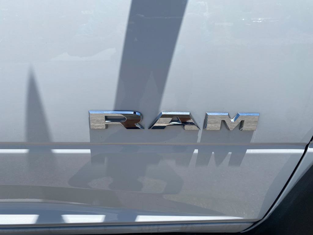 Used 2020 RAM 5500 Tradesman w/ Chrome Appearance Group AWD/4WD image 48