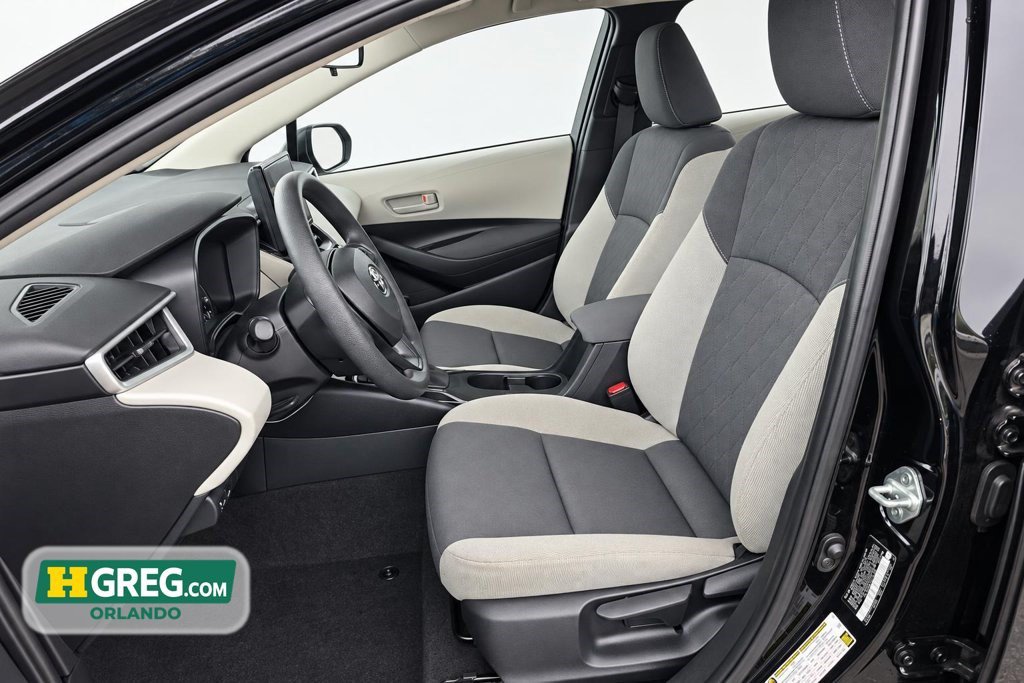 Used 2024 Toyota Corolla LE FWD image 10