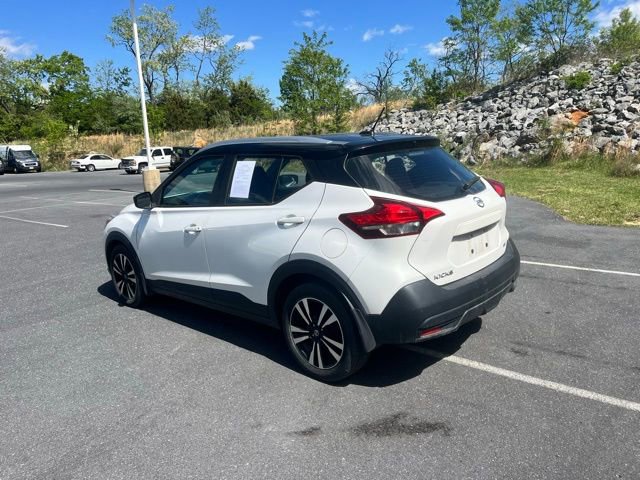 Used 2019 Nissan Kicks SV image 5
