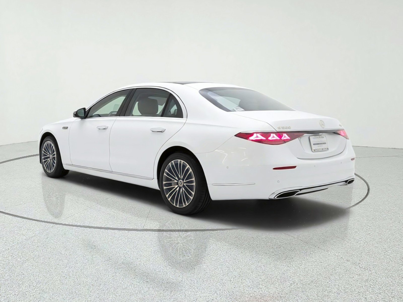 New 2027 Mercedes-Benz S 580 4MATIC Sedan image 7