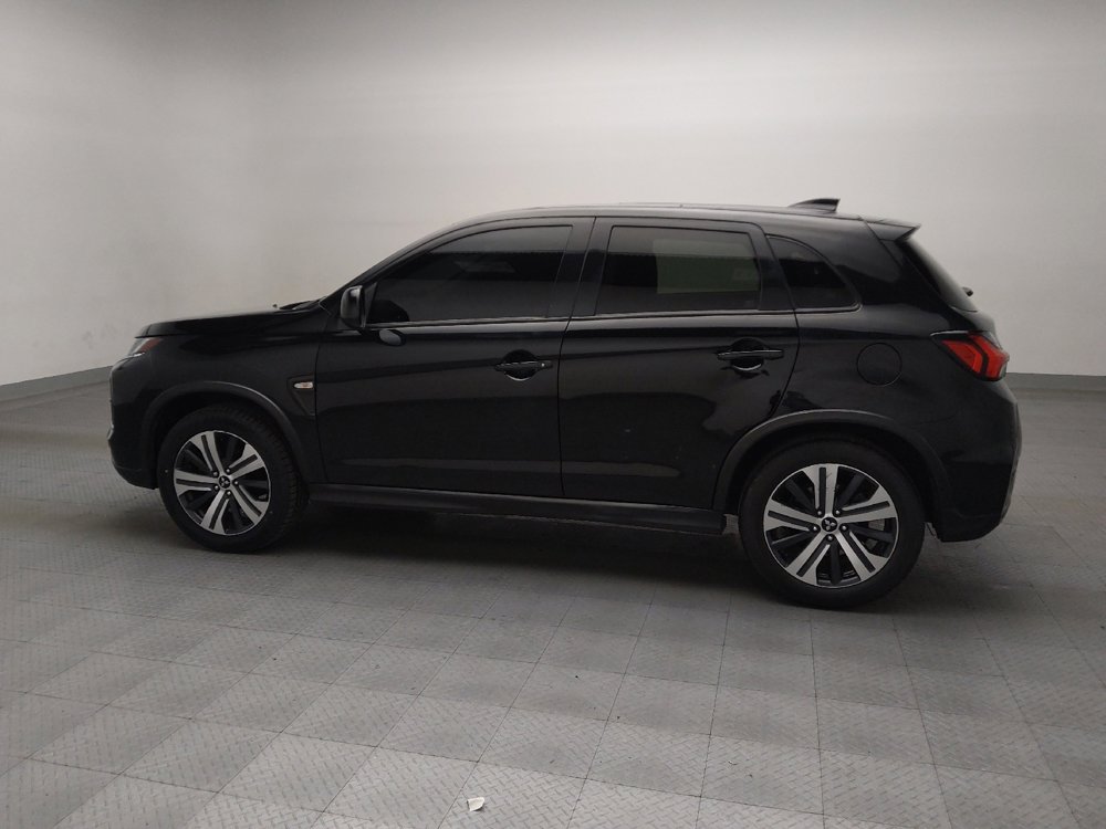 Used 2021 Mitsubishi Outlander Sport LE image 3