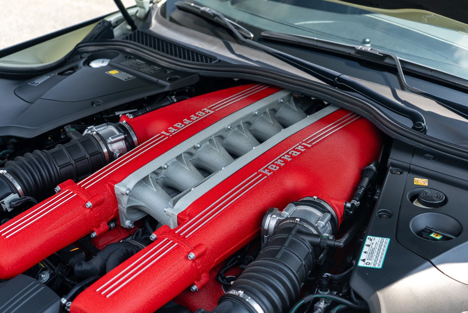 Used 2017 Ferrari F12 Berlinetta RWD image 20