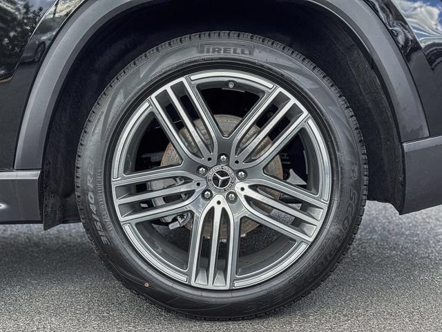 New 2026 Mercedes-Benz GLS 450 4MATIC image 19