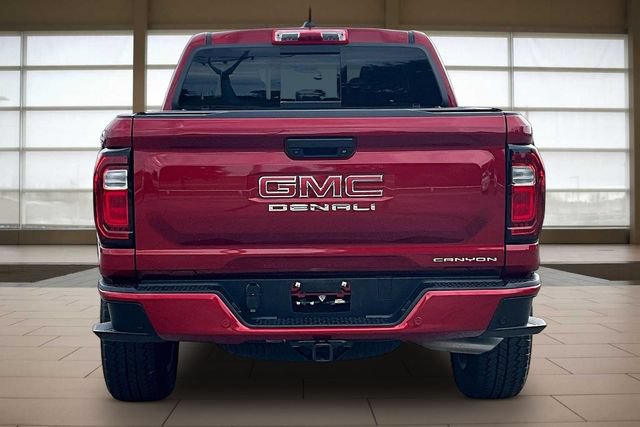 Used 2023 GMC Canyon Denali AWD/4WD image 4