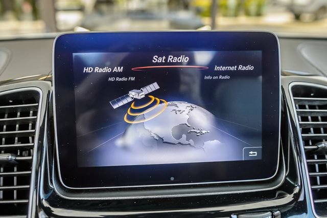 Used 2018 Mercedes-Benz GLS 550 4MATIC image 22