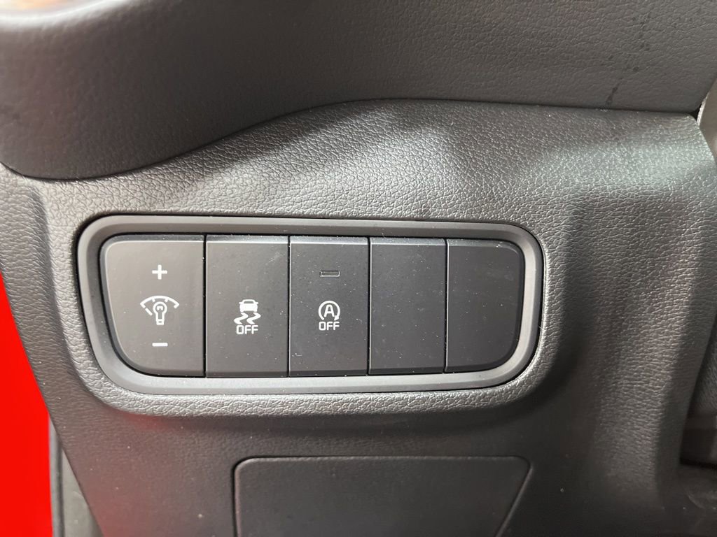 Used 2024 Kia Soul LX image 19