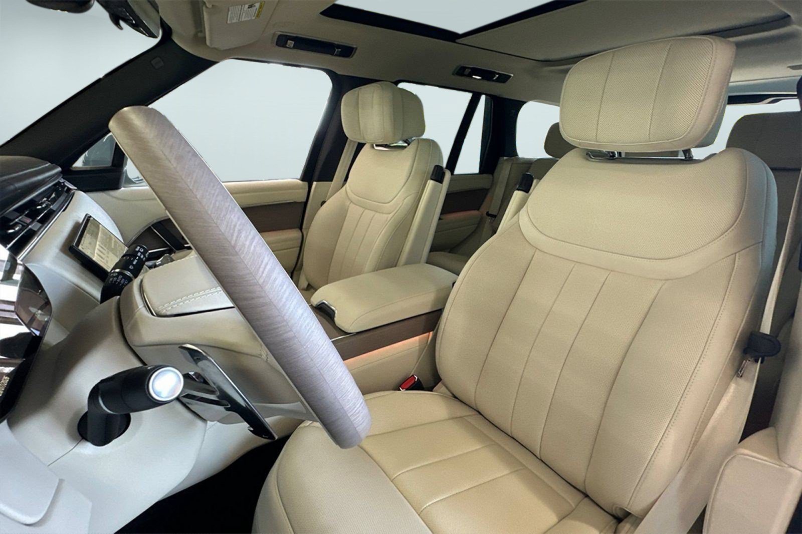 New 2026 Land Rover Range Rover Autobiography AWD/4WD image 26