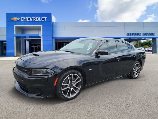 Used 2023 Dodge Charger R/T RWD image 2