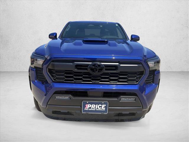 Used 2025 Toyota Tacoma TRD Sport AWD/4WD image 8
