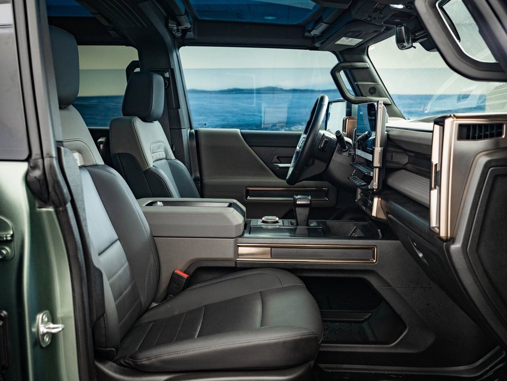 Used 2024 GMC Hummer EV 3X image 27