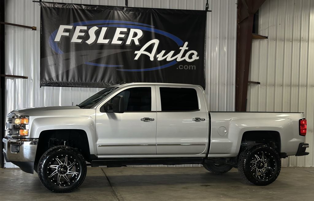 Used 2015 Chevrolet Silverado 2500 LTZ w/ Duramax Plus Package image 38