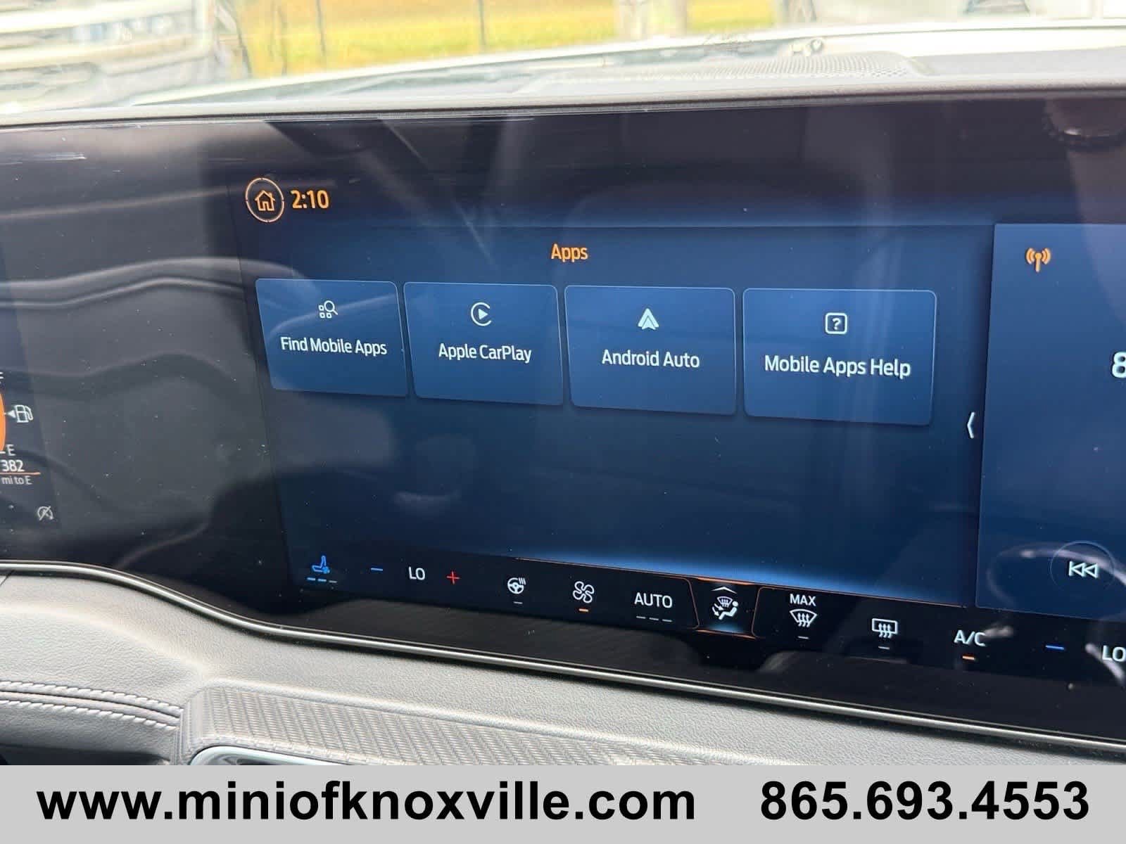 Used 2025 Ford Mustang Premium RWD image 27