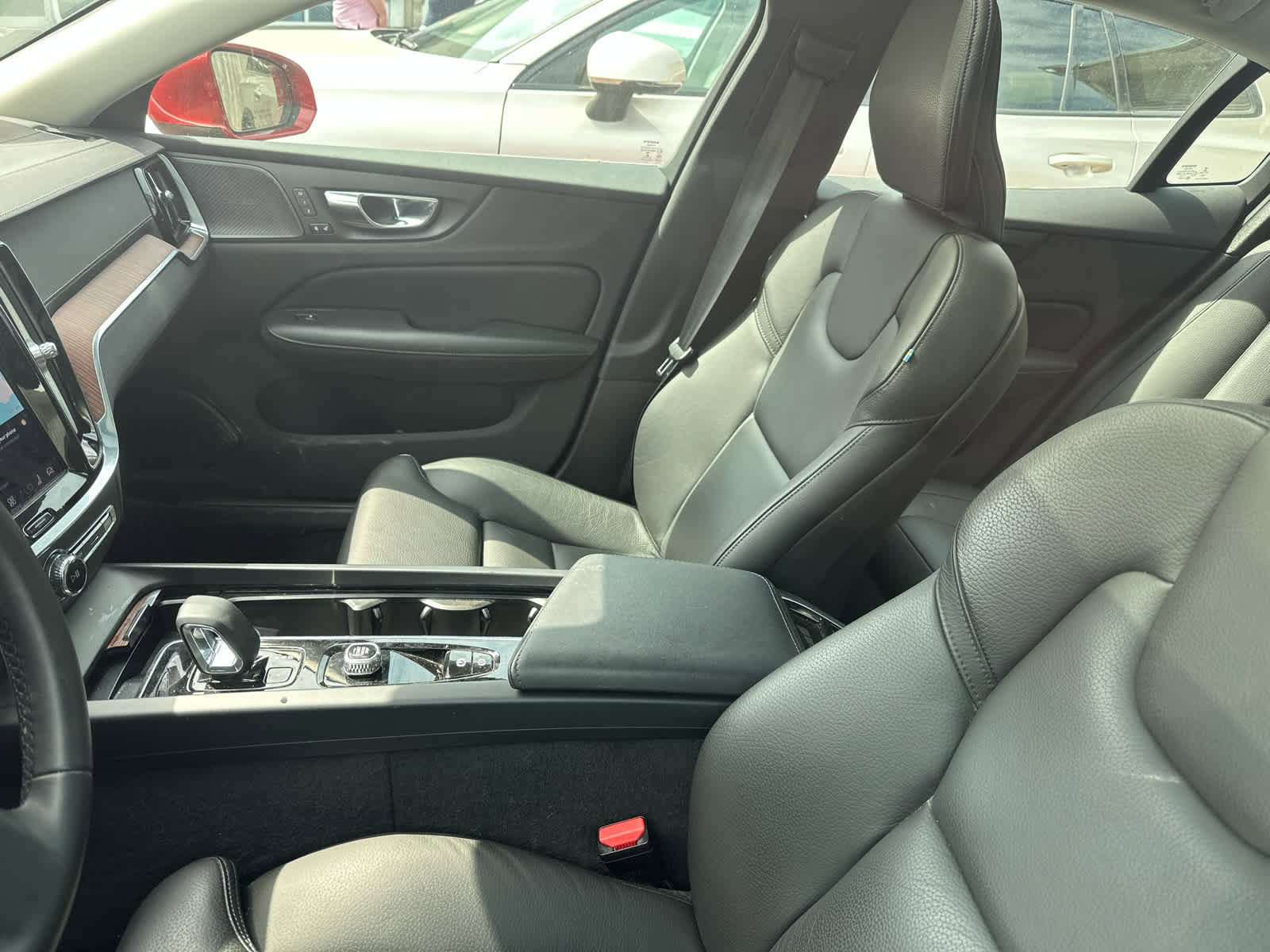 Used 2023 Volvo S60 B5 Ultimate w/ Climate Package FWD image 2