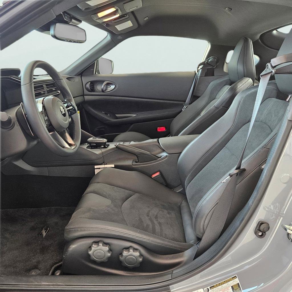 New 2026 Nissan Z Performance w/ Floor Mat Package RWD image 9