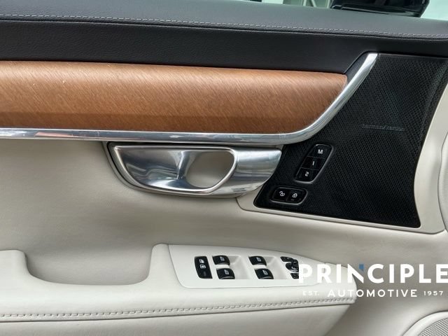 Used 2019 Volvo V90 T5 Inscription w/ Protection Package Premier FWD image 26