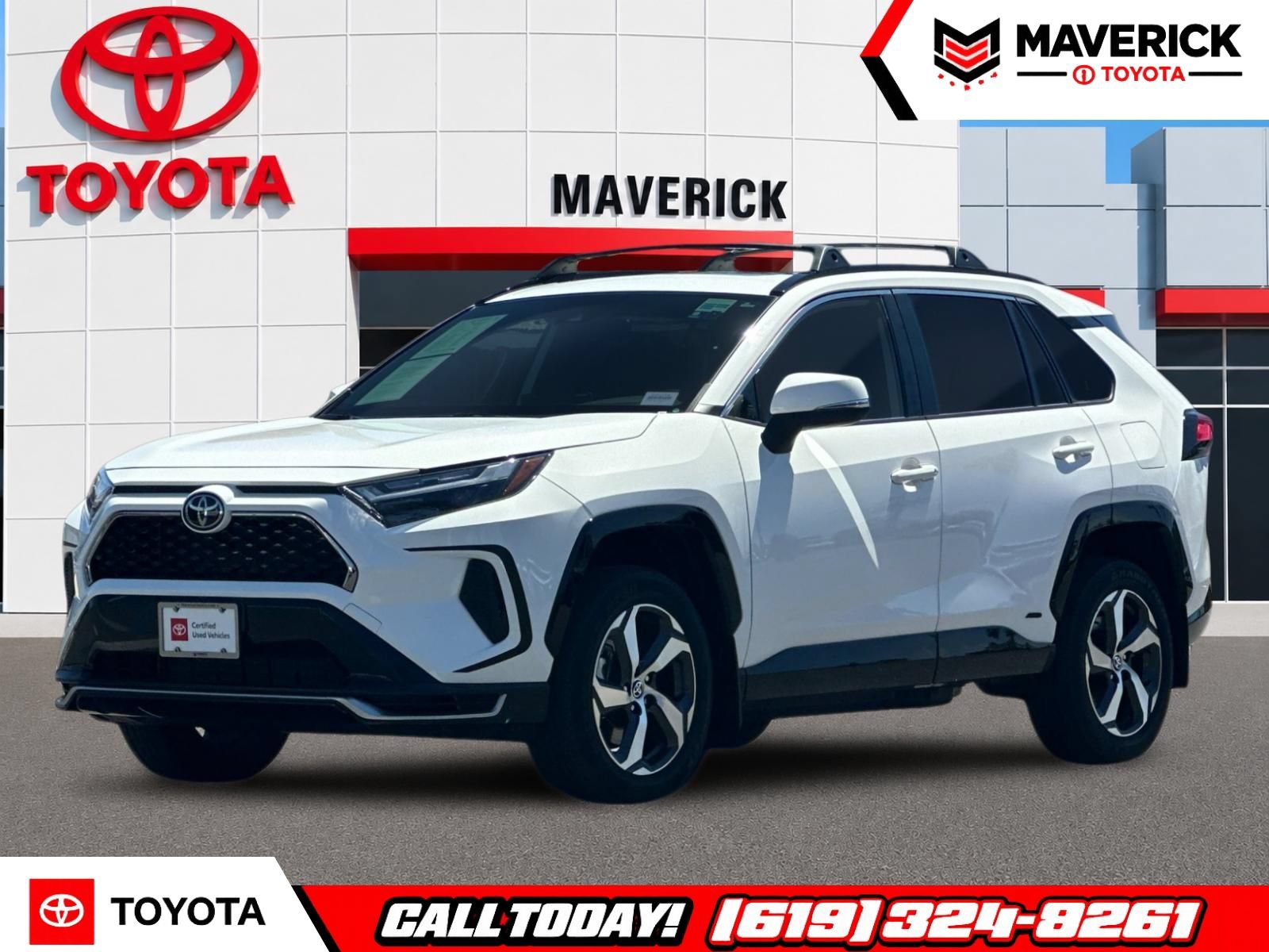 Used 2025 Toyota RAV4 SE w/ Weather & Moonroof Package