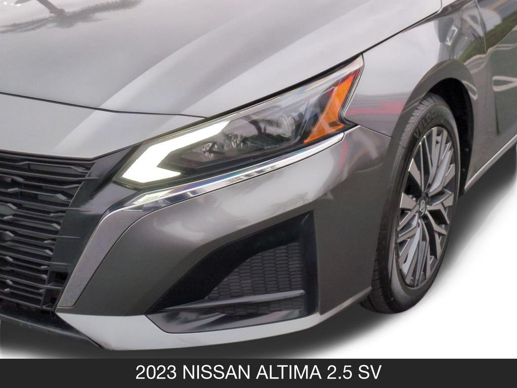 Used 2023 Nissan Altima 2.5 SV FWD image 10