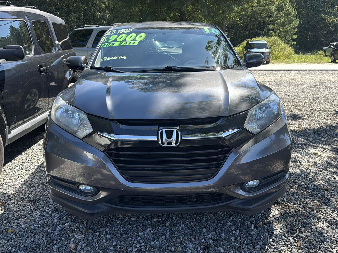 Used 2017 Honda HR-V EX image 2