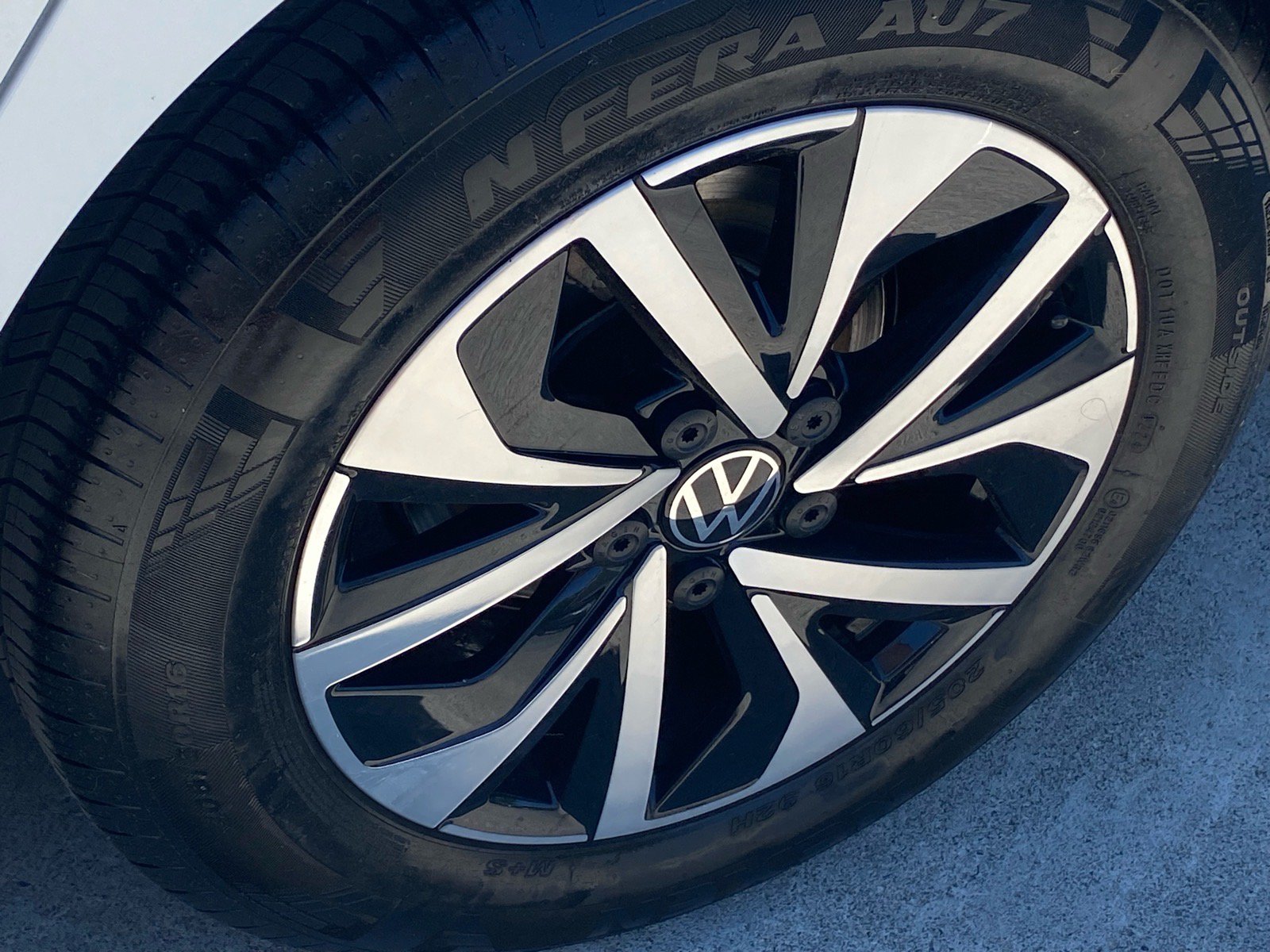 Certified 2024 Volkswagen Jetta S FWD image 19