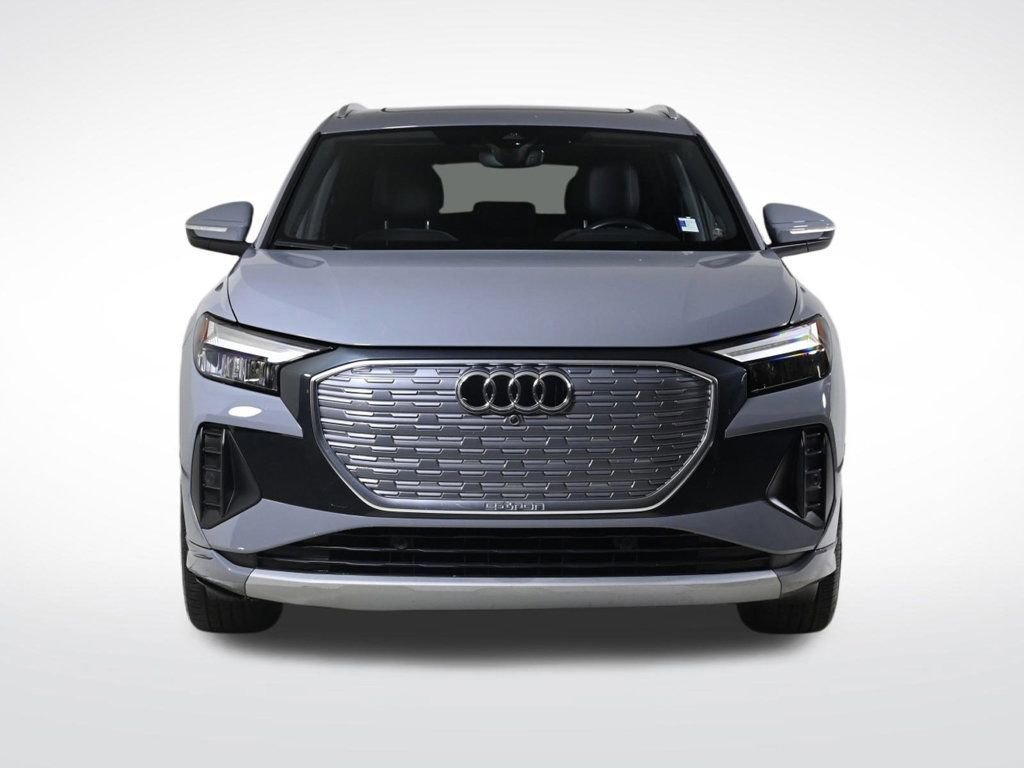 Used 2023 Audi Q4 e-tron Premium Plus w/ Premium Plus image 8