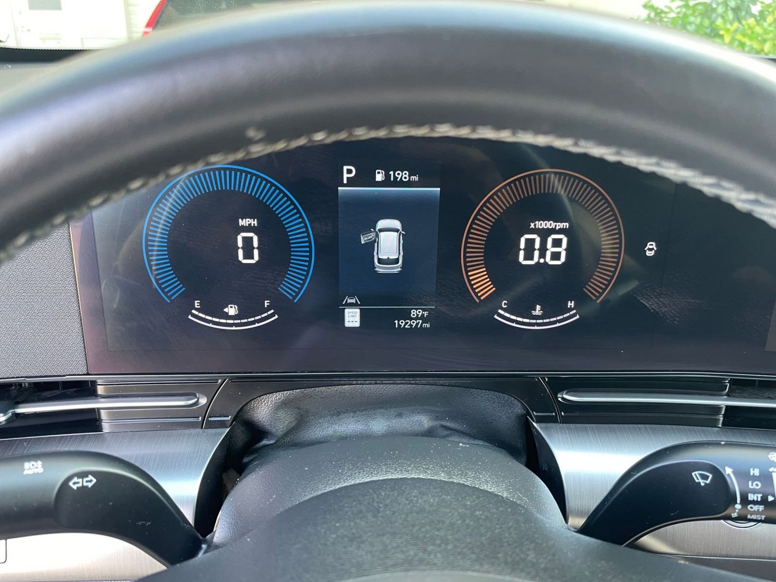 Used 2025 Hyundai Kona SEL FWD image 41