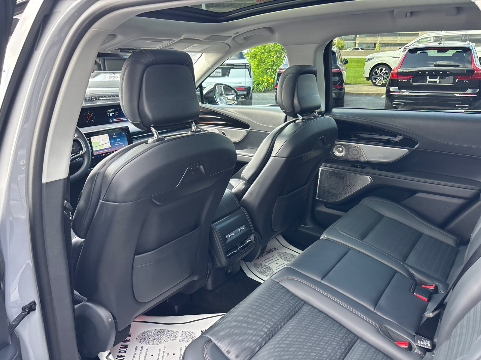 New 2026 Lincoln Nautilus Reserve AWD/4WD image 28