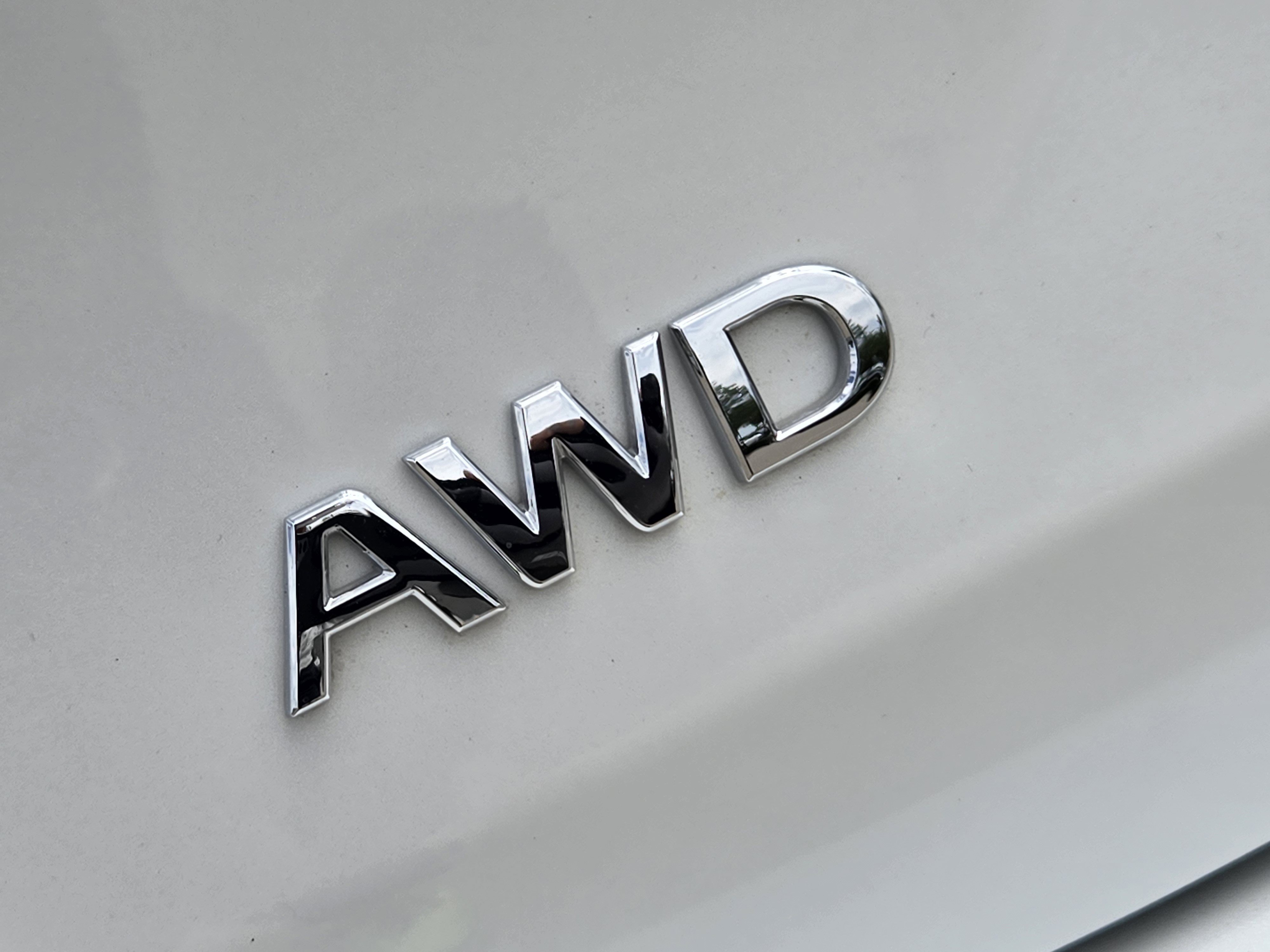 Used 2025 INFINITI QX50 Luxe AWD/4WD image 43