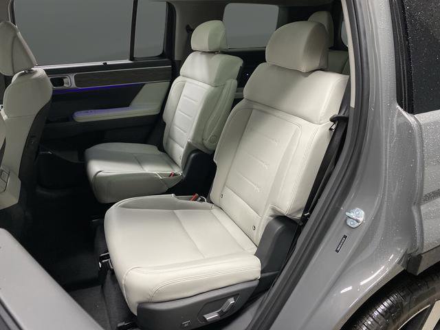 New 2026 Hyundai Santa Fe Limited image 31