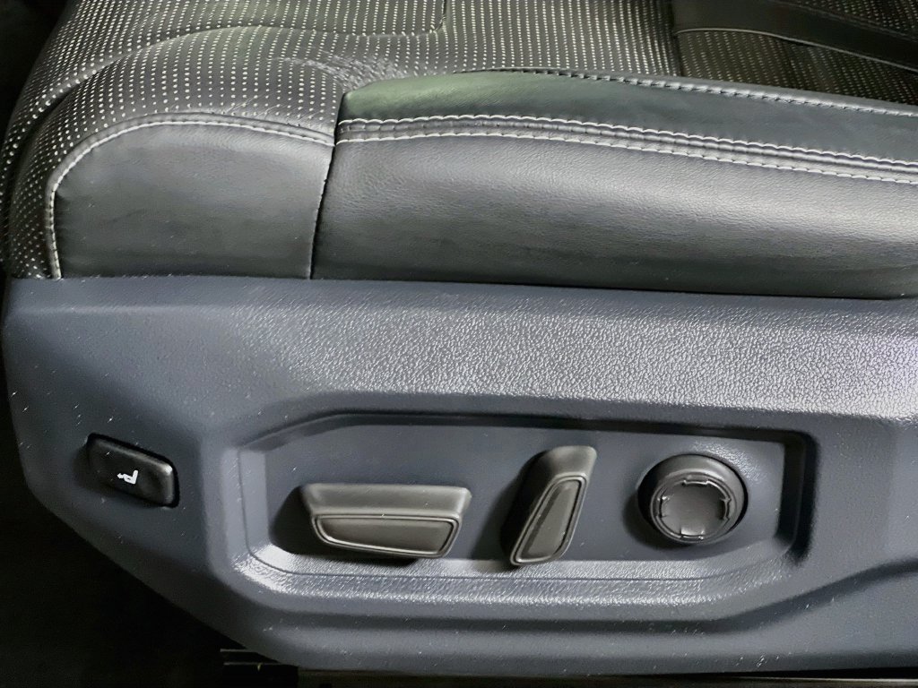 Used 2023 Toyota Sequoia Capstone RWD image 15