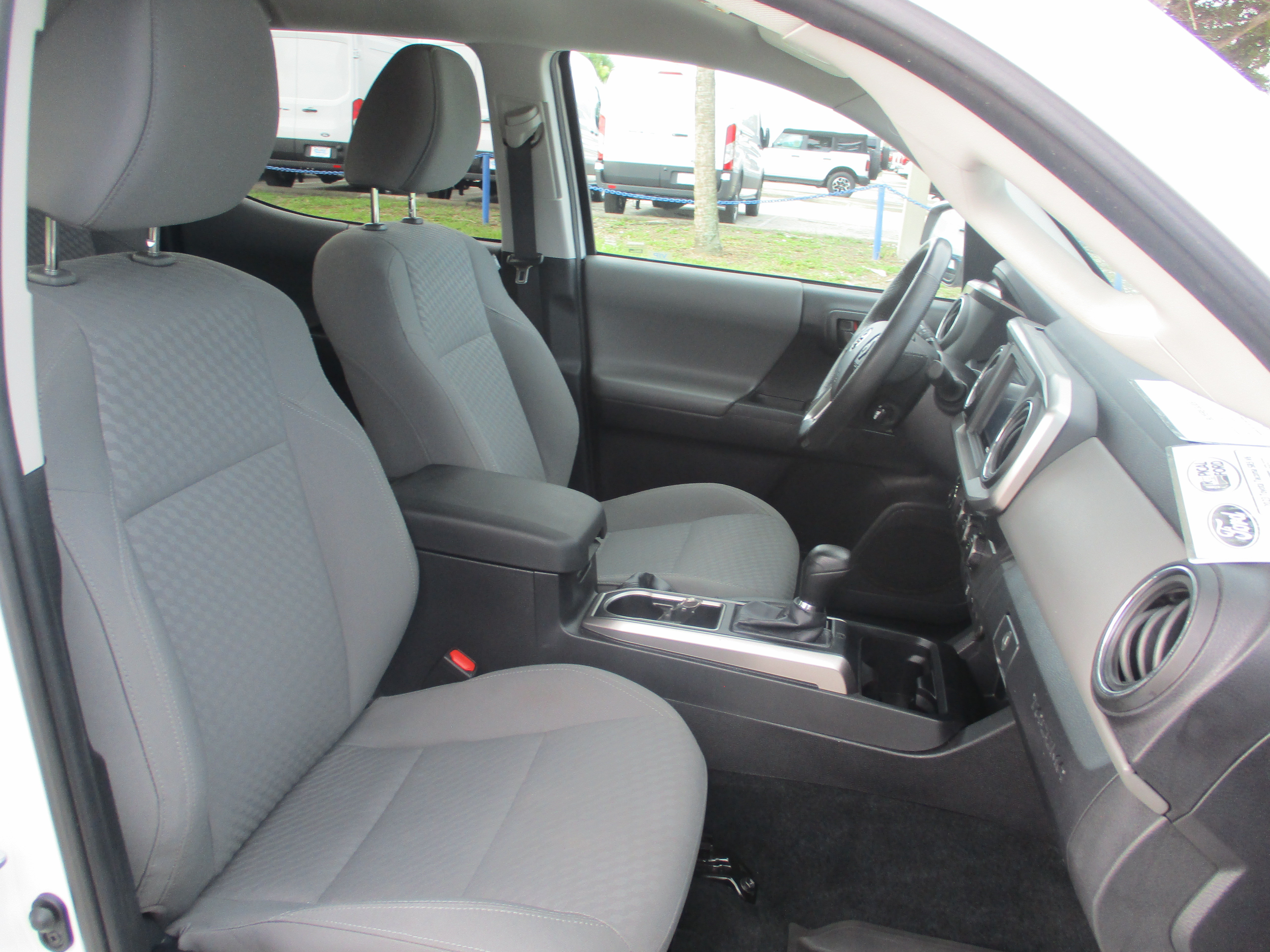 Used 2023 Toyota Tacoma SR5 w/ Technology Package AWD/4WD image 14