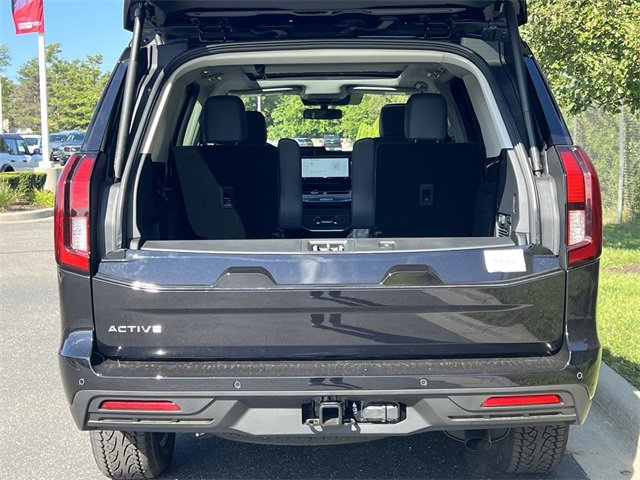 New 2025 Ford Expedition Active image 5