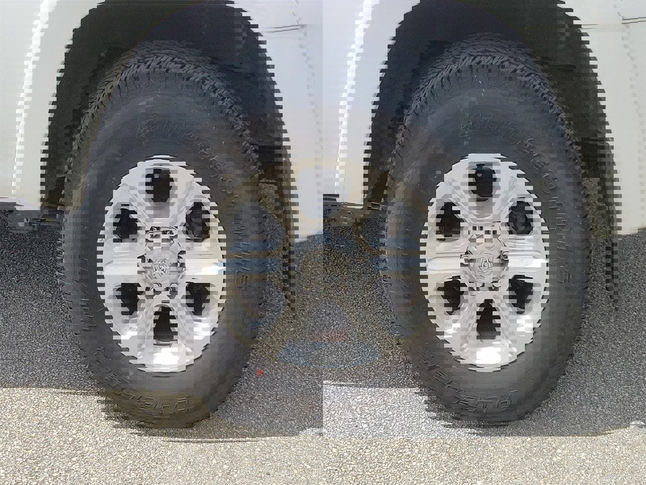 Used 2024 Toyota 4Runner SR5 image 5