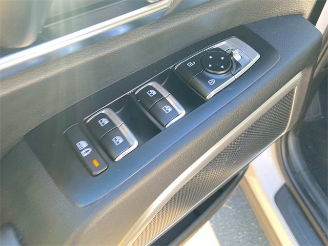 Used 2022 Kia Telluride EX w/ EX Premium Package image 14