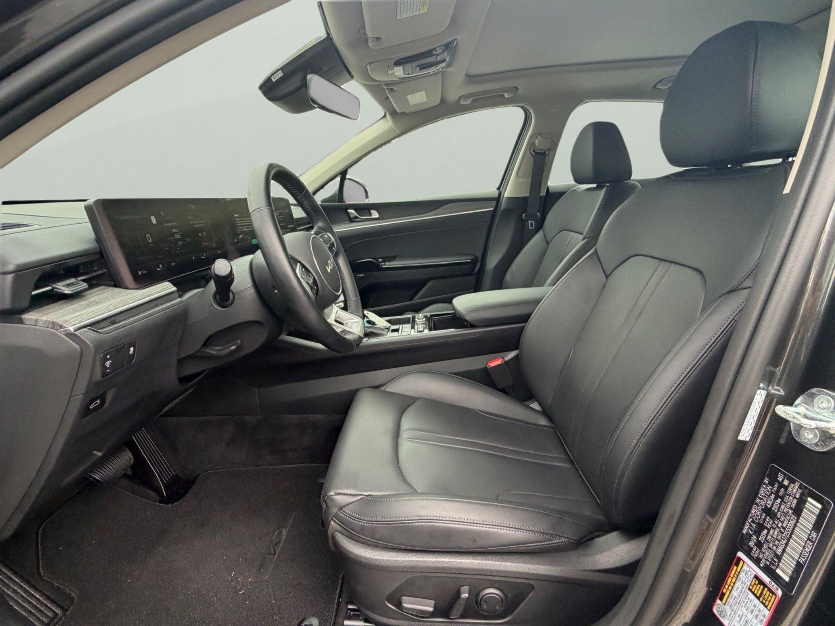 Used 2025 Kia K5 EX FWD image 13