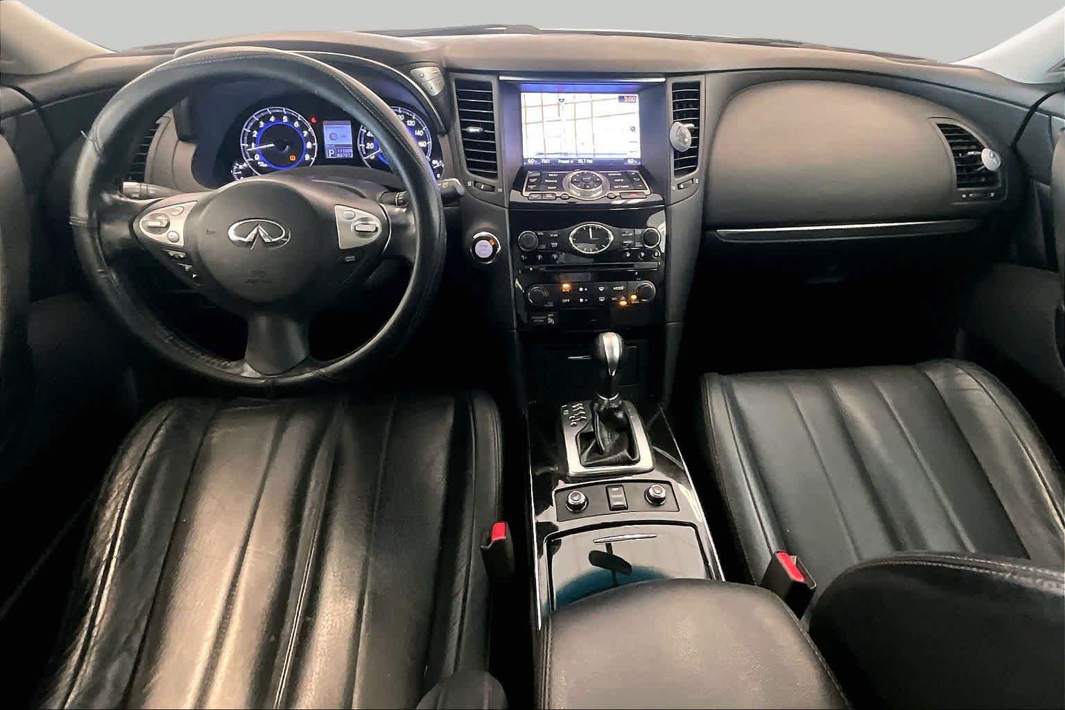 Used 2014 INFINITI QX70 AWD w/ Premium Package image 13